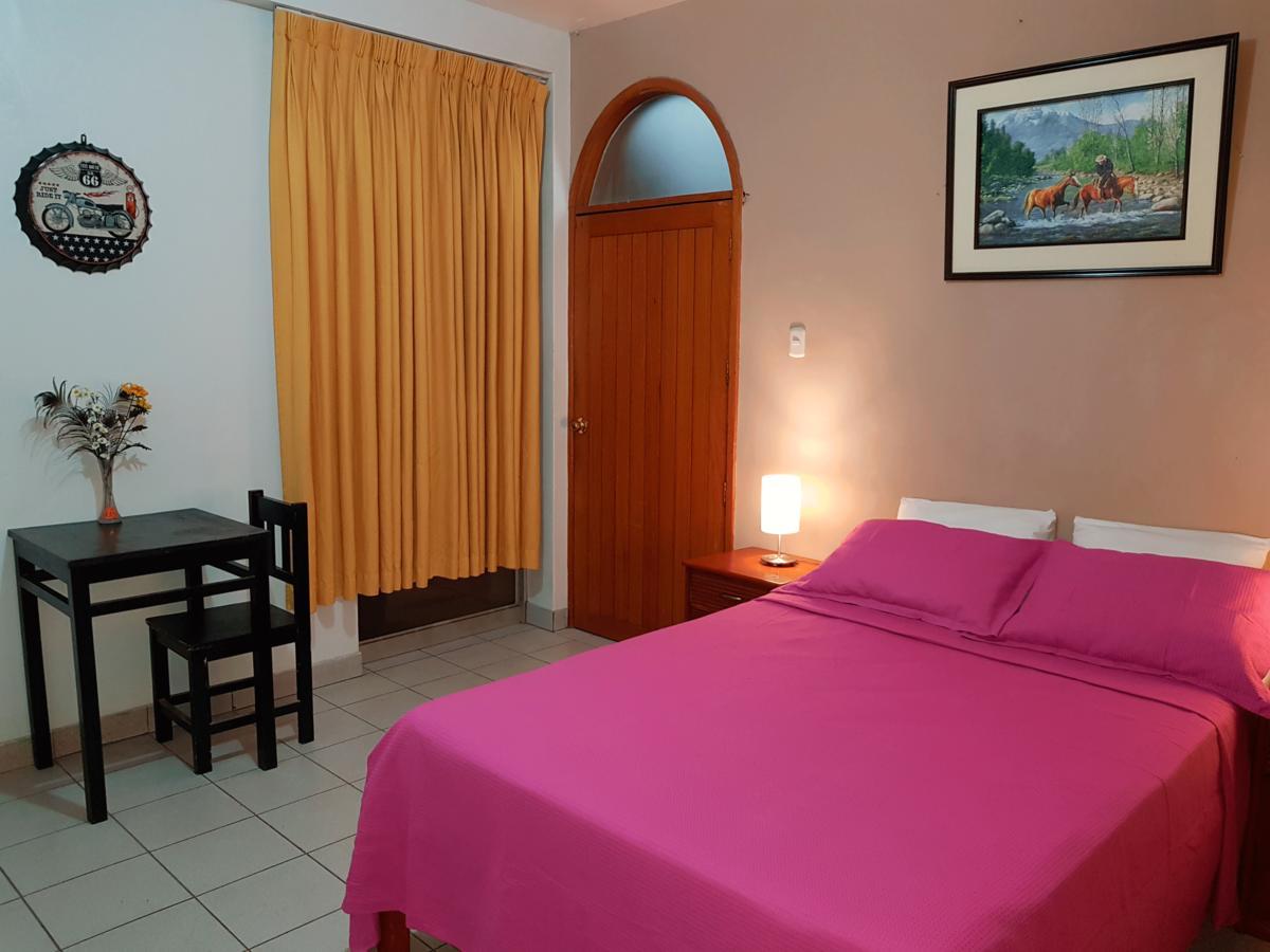 La Casa De Hiro Hotel Tarapoto Exterior foto