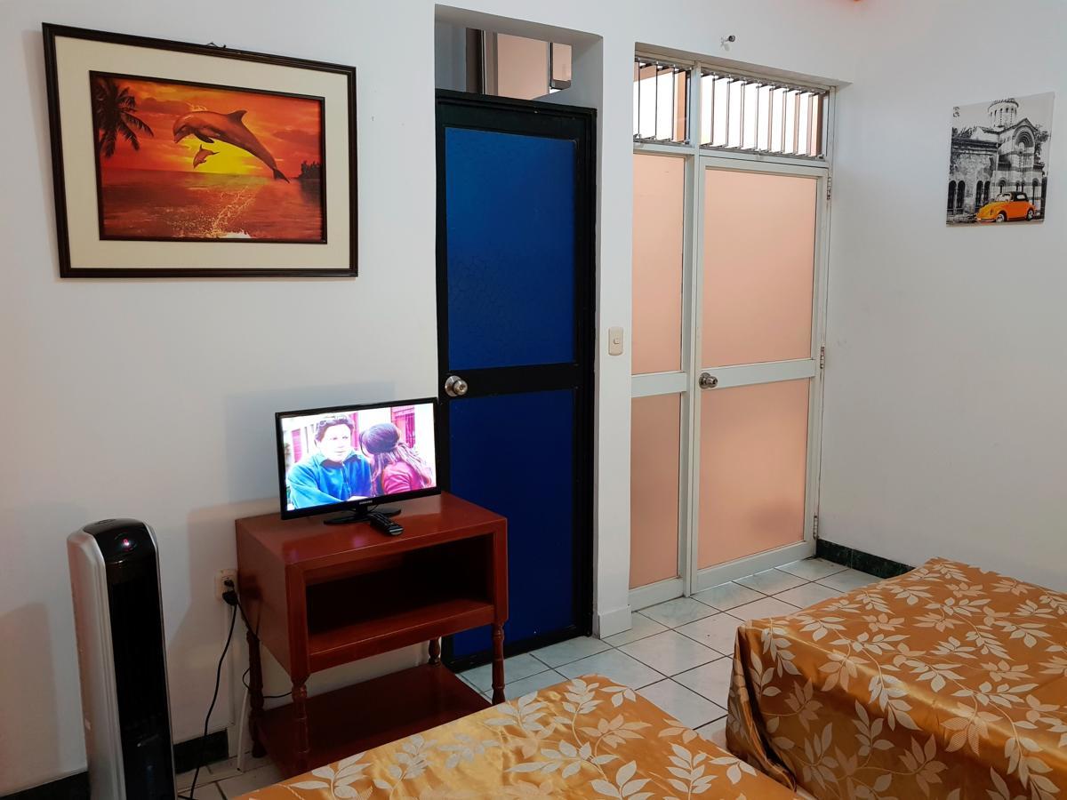 La Casa De Hiro Hotel Tarapoto Exterior foto